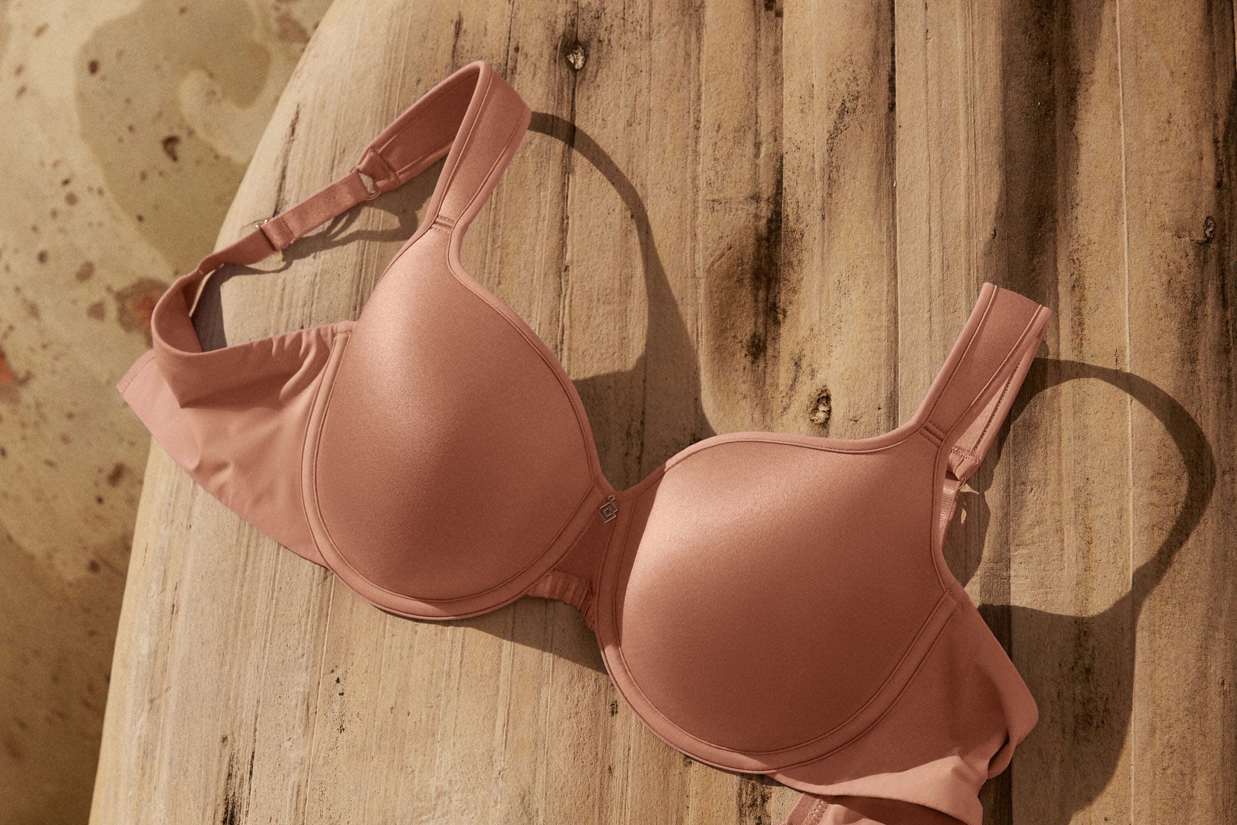ComfortStretch Smoothing Full Coverage Bra