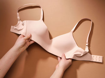 The First Bra Guide For Moms: When Should You Buy Your Daughter A Training Bra?