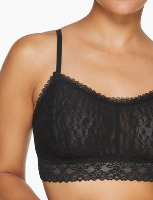 Lily Loves Moulded Lace Bralette; Style: X50061